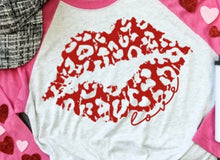 Load image into Gallery viewer, Love Lips